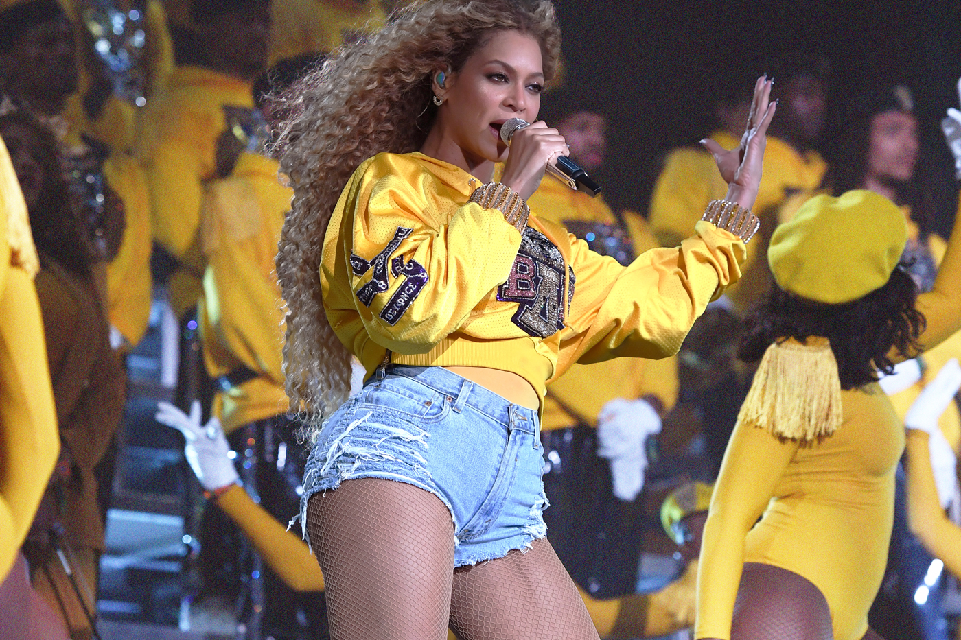 Beyoncé & Balmain team up for Coachella inspired festival capsule ...