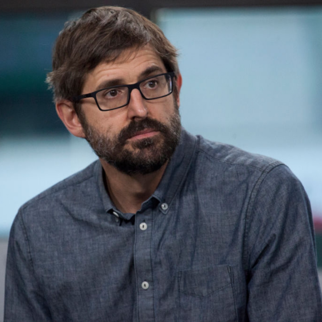 Tæl op Hejse lounge The 7 best documentaries of all time, according to Louis Theroux