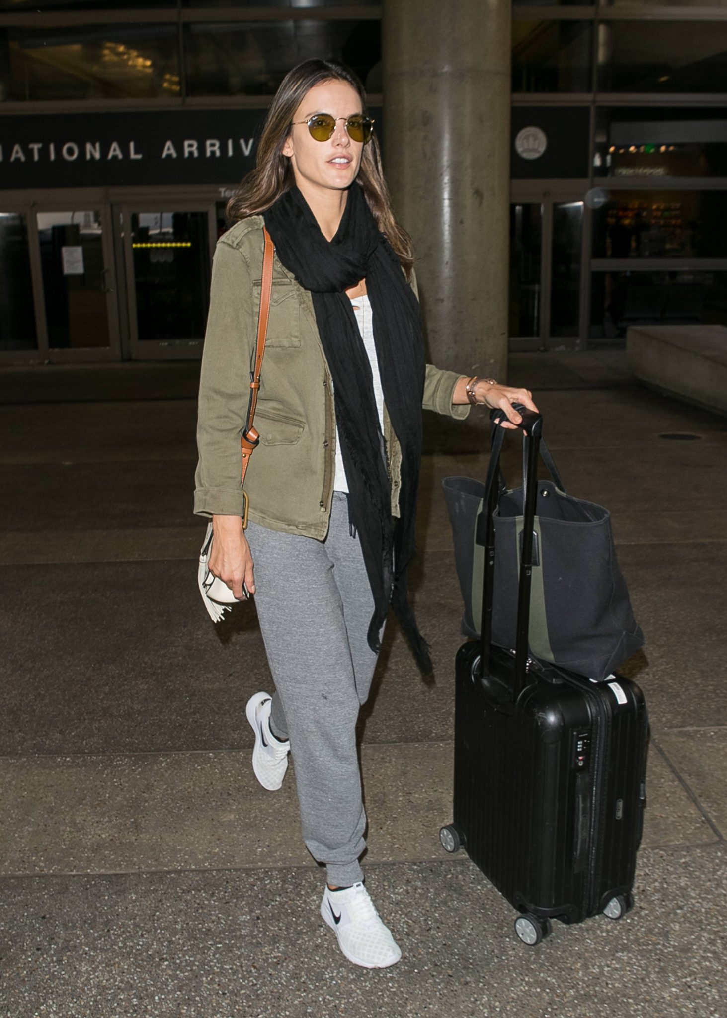 FASHION FOCUS: Celebrity Airport Style