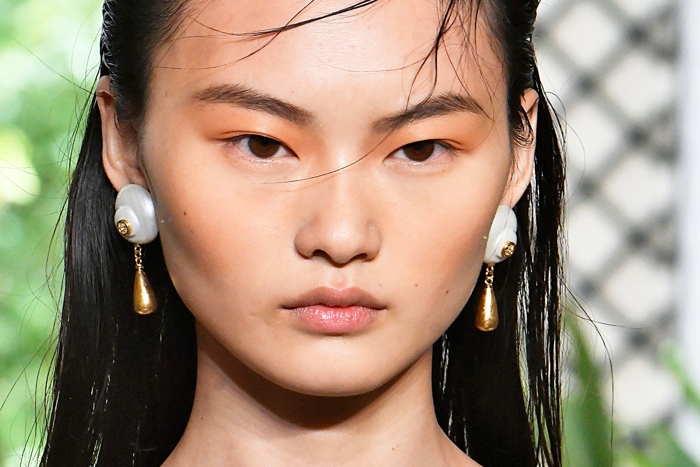 All of the best beauty trends and looks from Paris Fashion Week SS19