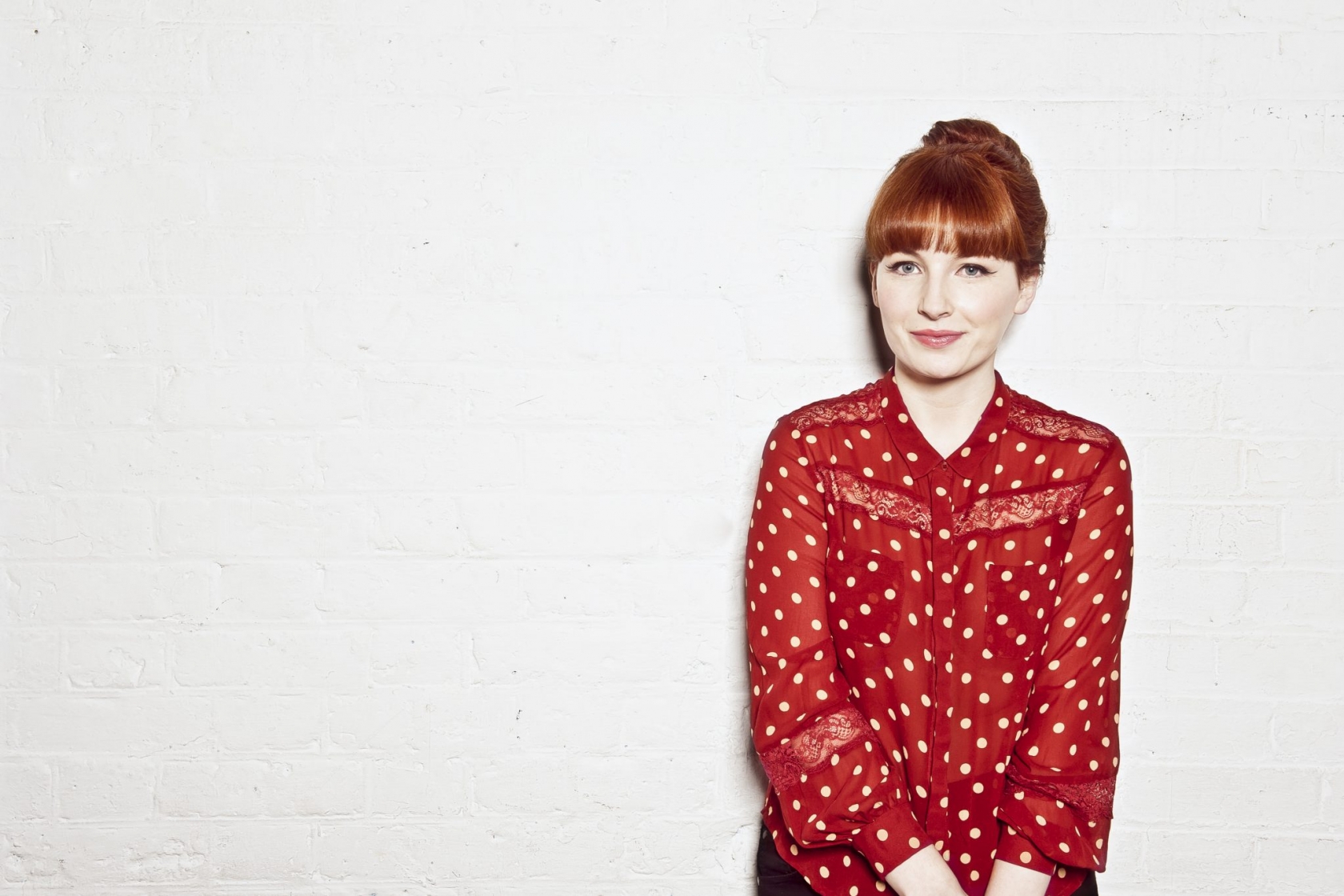 Sexy alice levine Who is