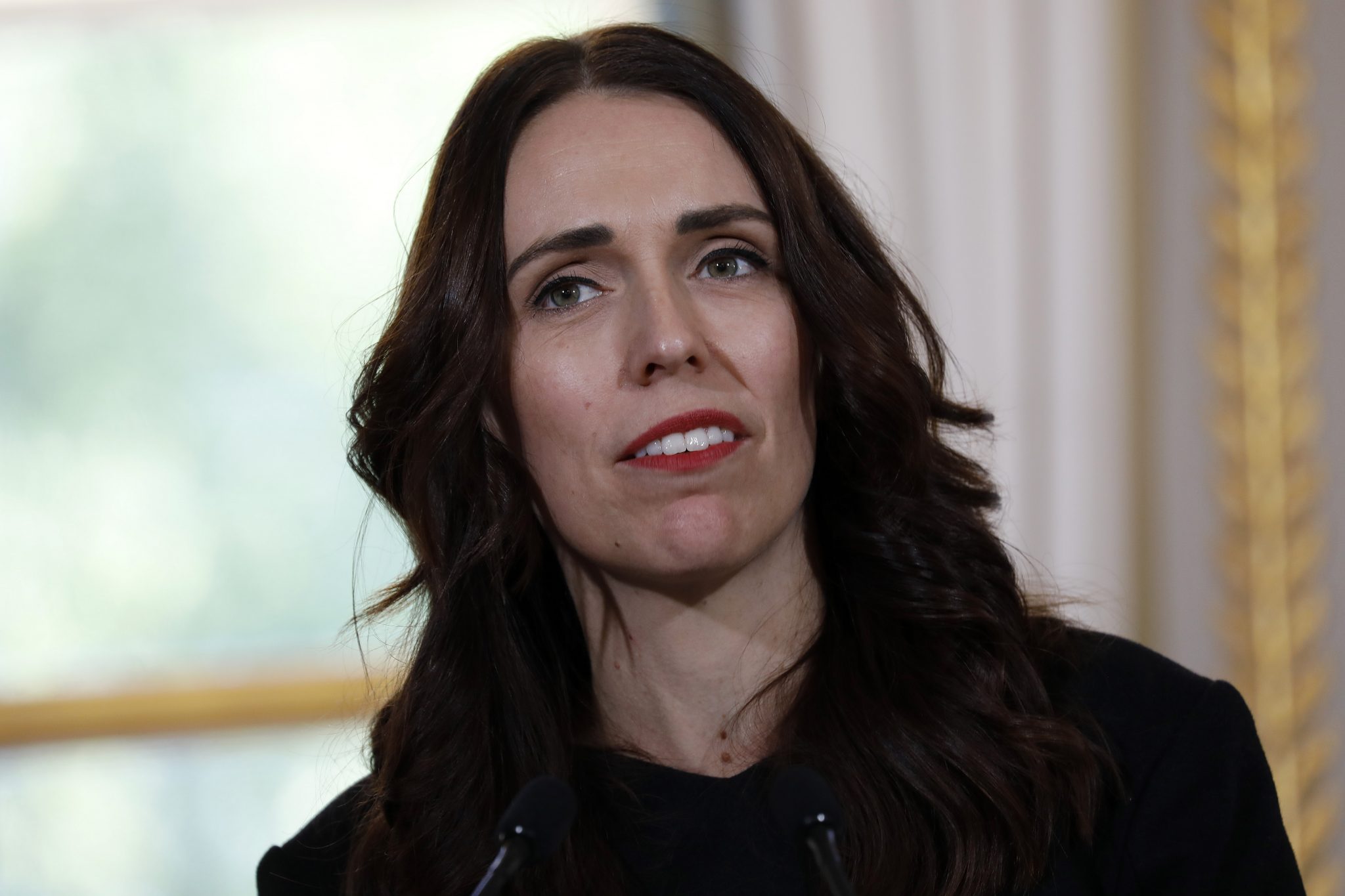 Jacinda Ardern: Prime Minister in Paris after writing letter