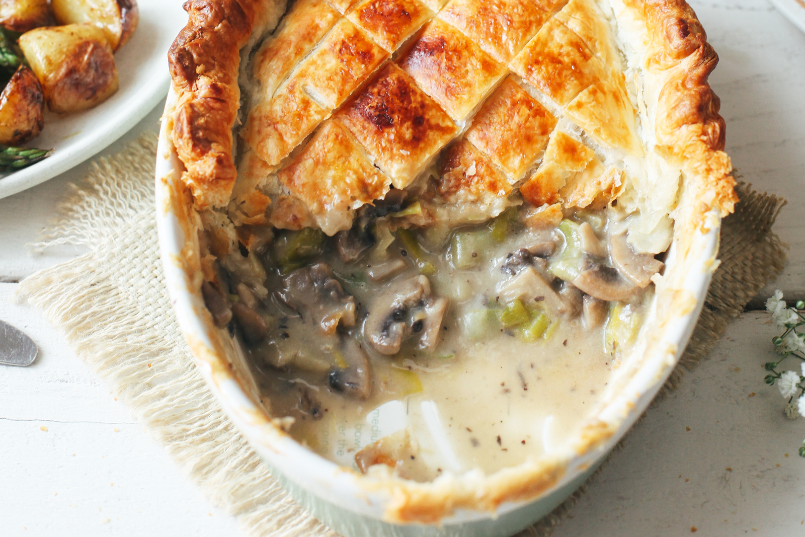 Comforting vegan mushroom and leek pie recipe