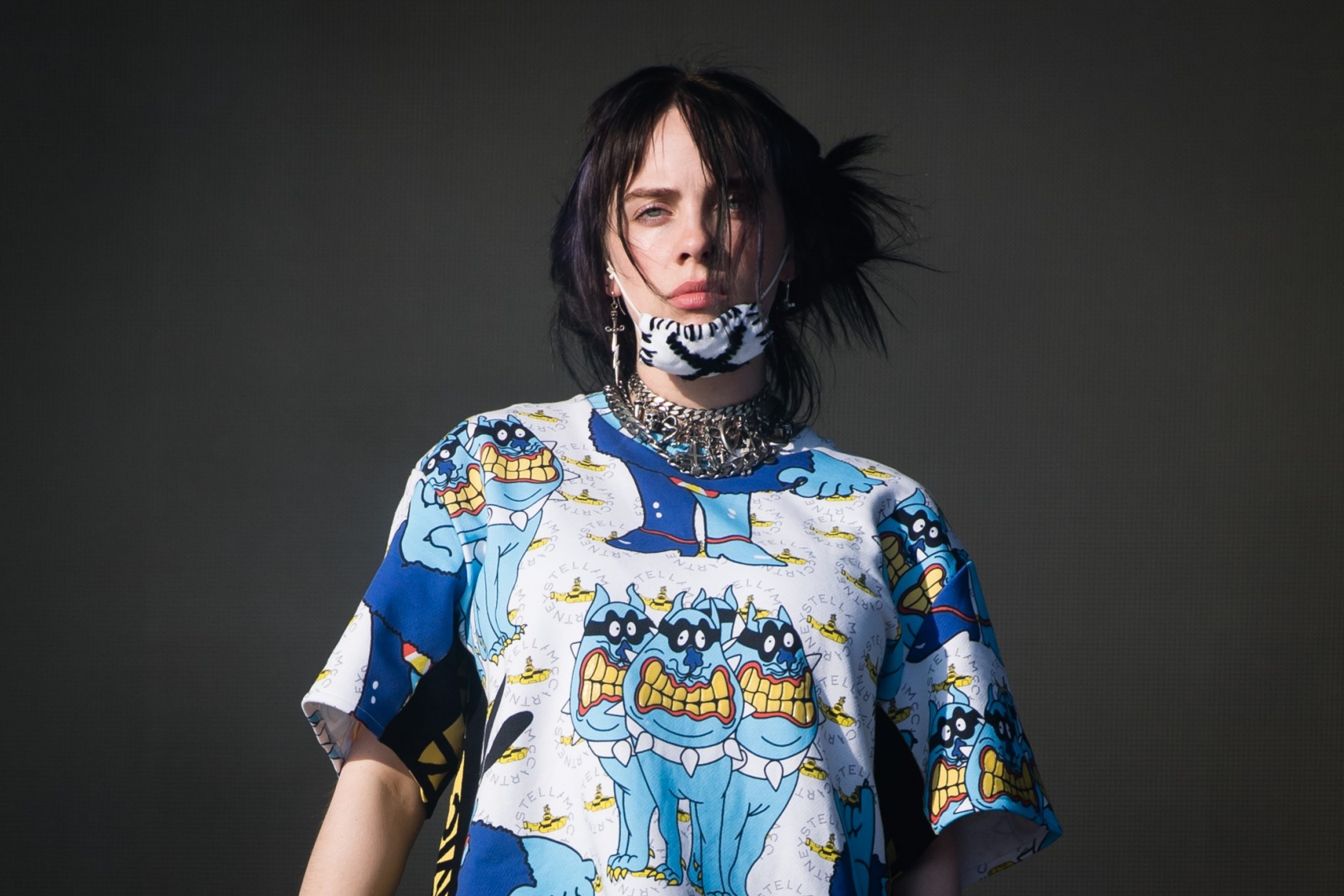 Billie Eilish Calls Out Slut Shaming Compliments