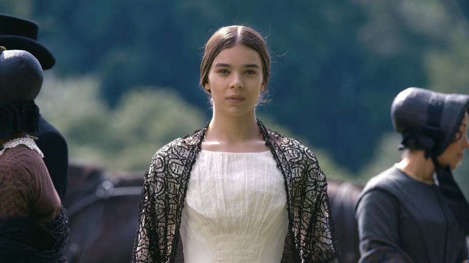 Dickinson Hailee Steinfelds Biopic Has A New Trailer 