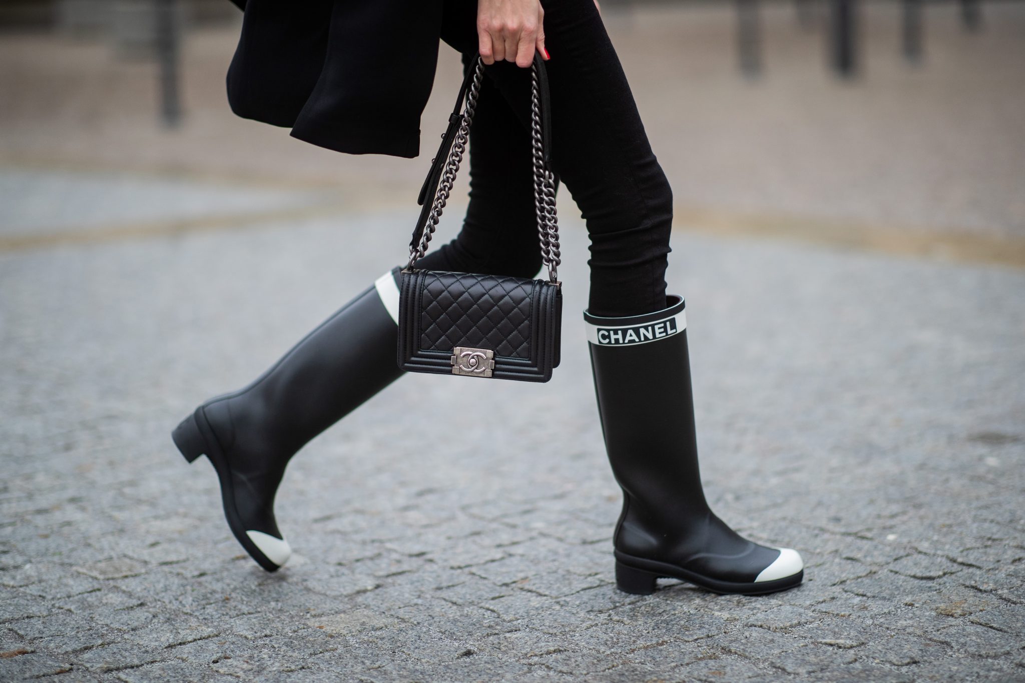 Best rain boots for autumn winter