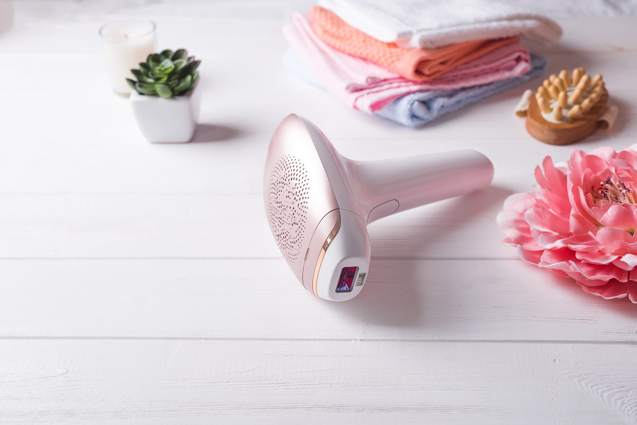 At home hair removal: how to use an IPL device