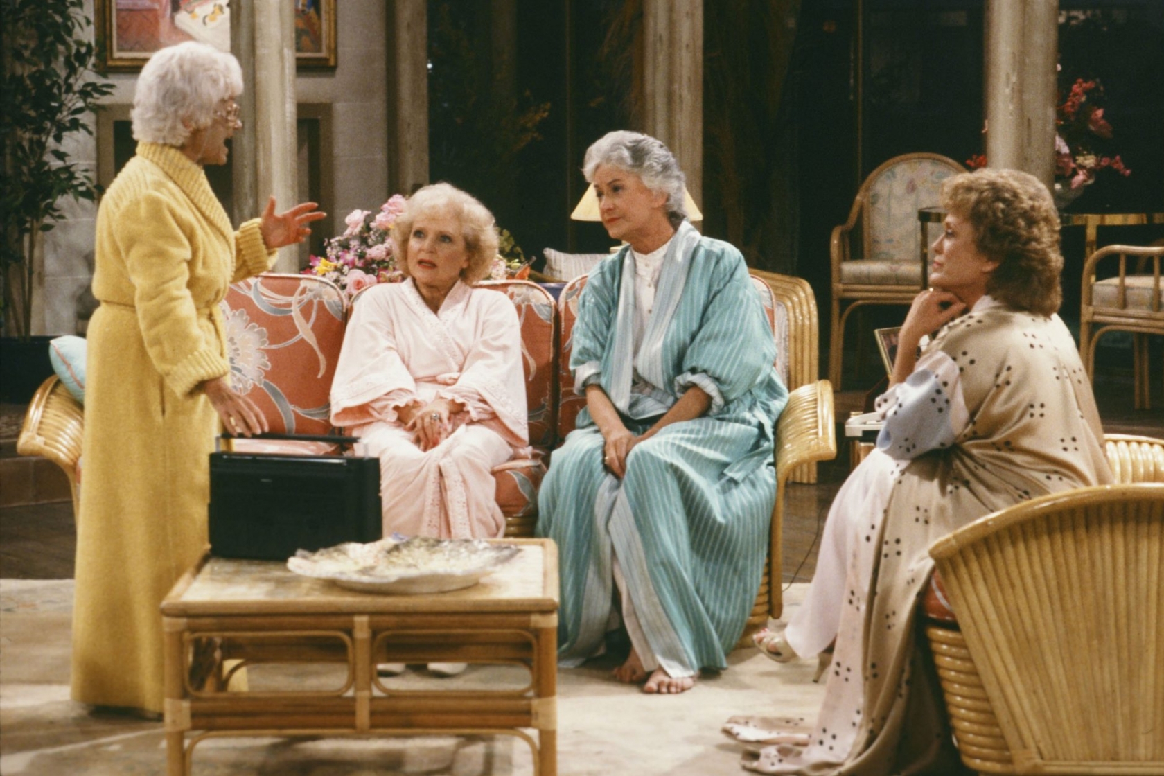 The golden girls online disney plus