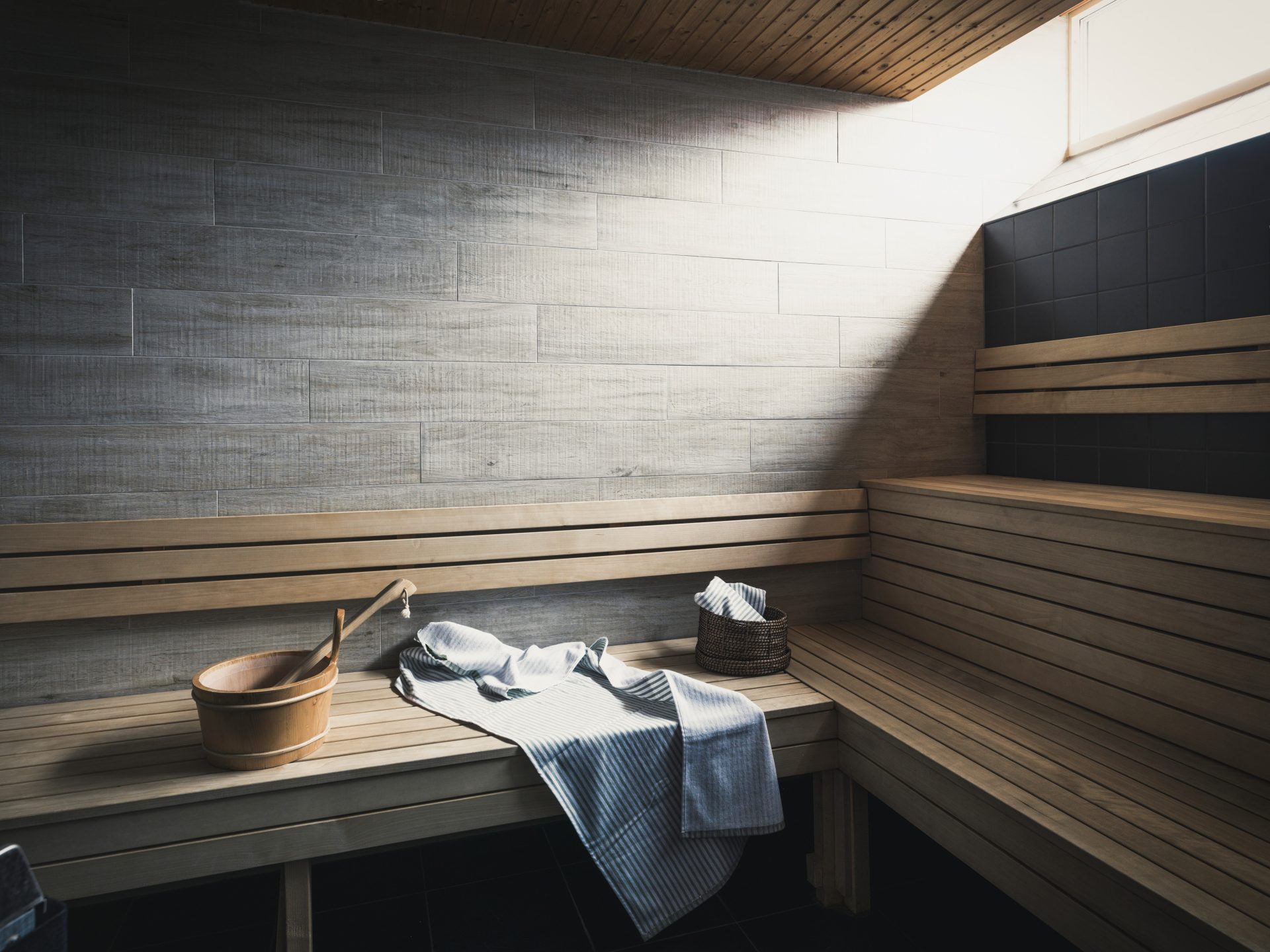 Do saunas and cryotherapy actually help post-workout muscle recovery?