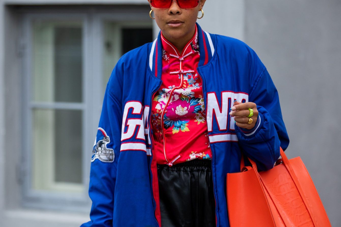 Bomber jacket hotsell street style