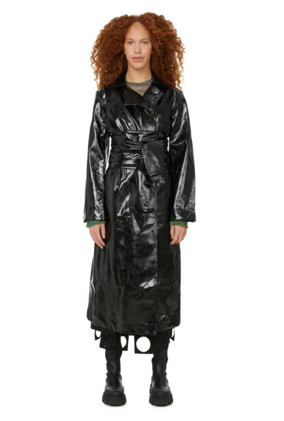 Adele style: the star wears Lanvin trench in Easy on Me video