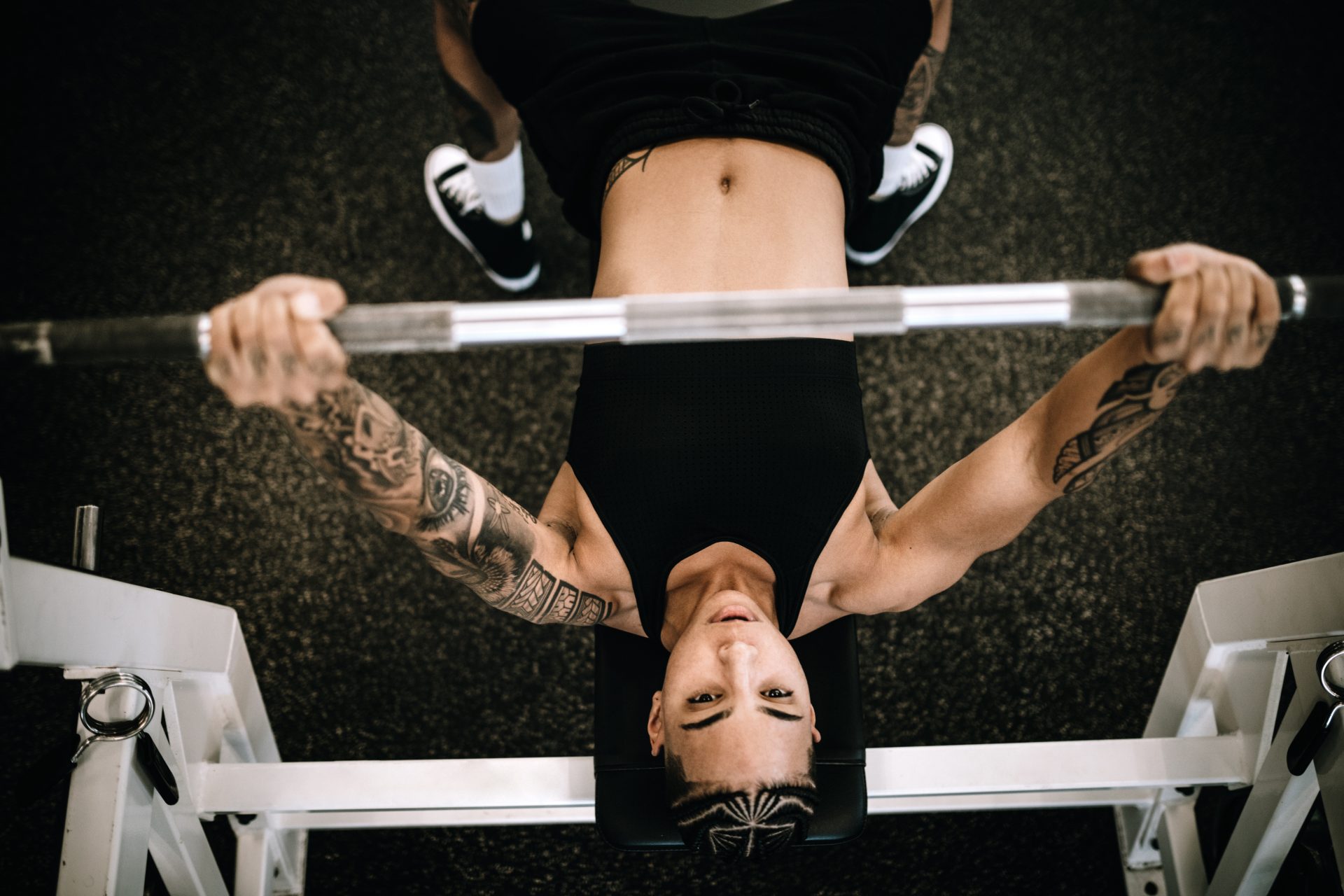 Bench press for women: why it's important to bench