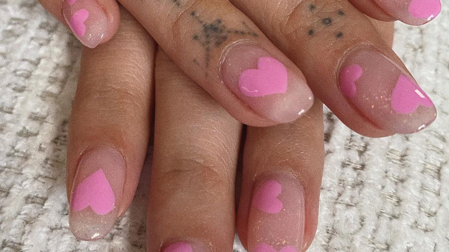 Manicure Monday - Playing Card Heart Nails | See the World in PINK