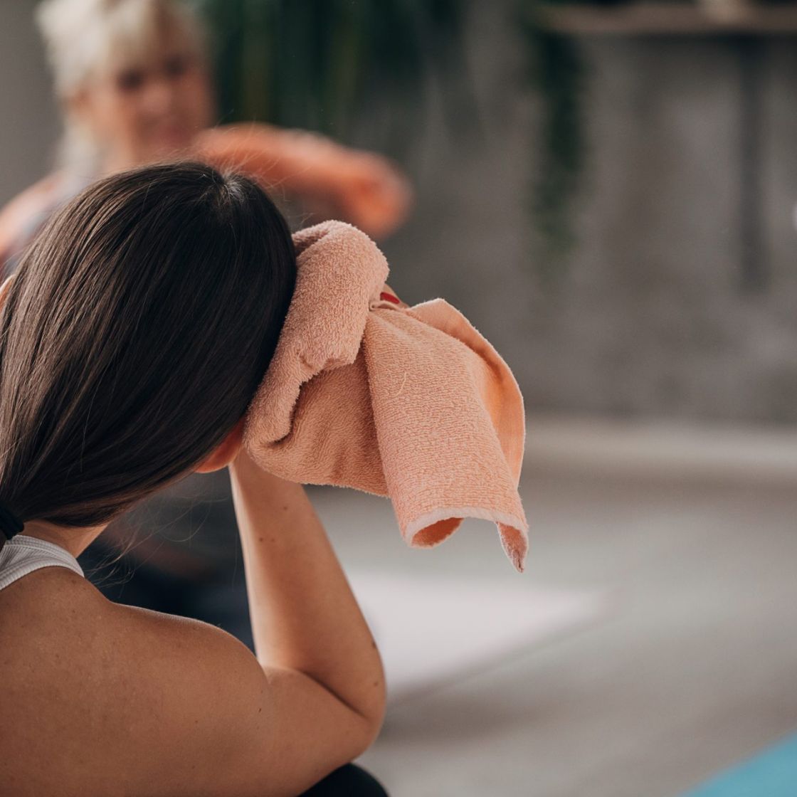 Is hot yoga good for skin, or does it cause acne and dry skin?