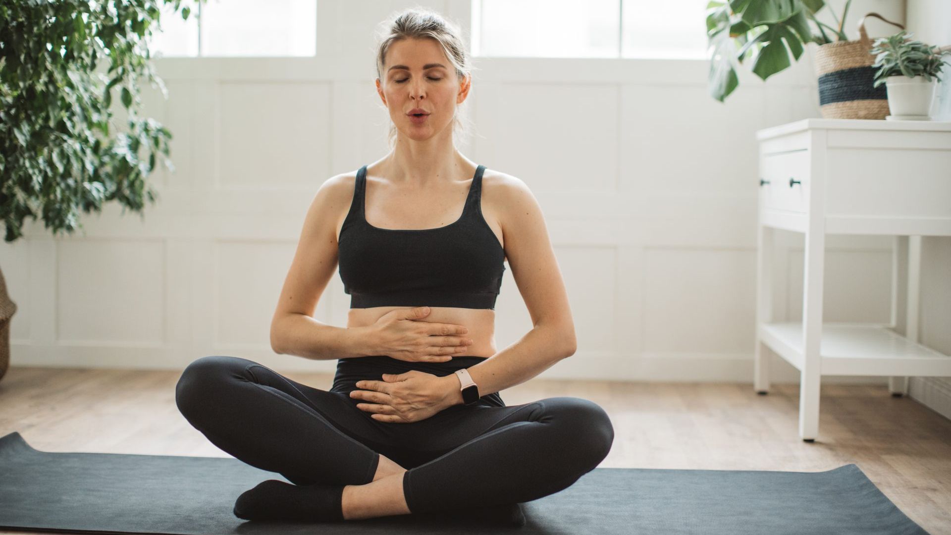 Yoga breathing benefits: yogic breathing makes you run faster