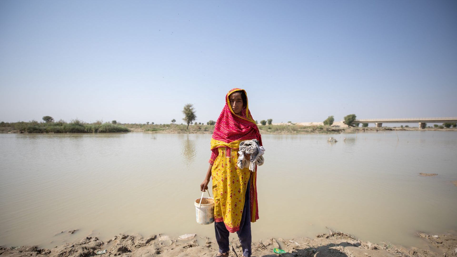 This Is The Reality Of The Pakistan Floods For Women