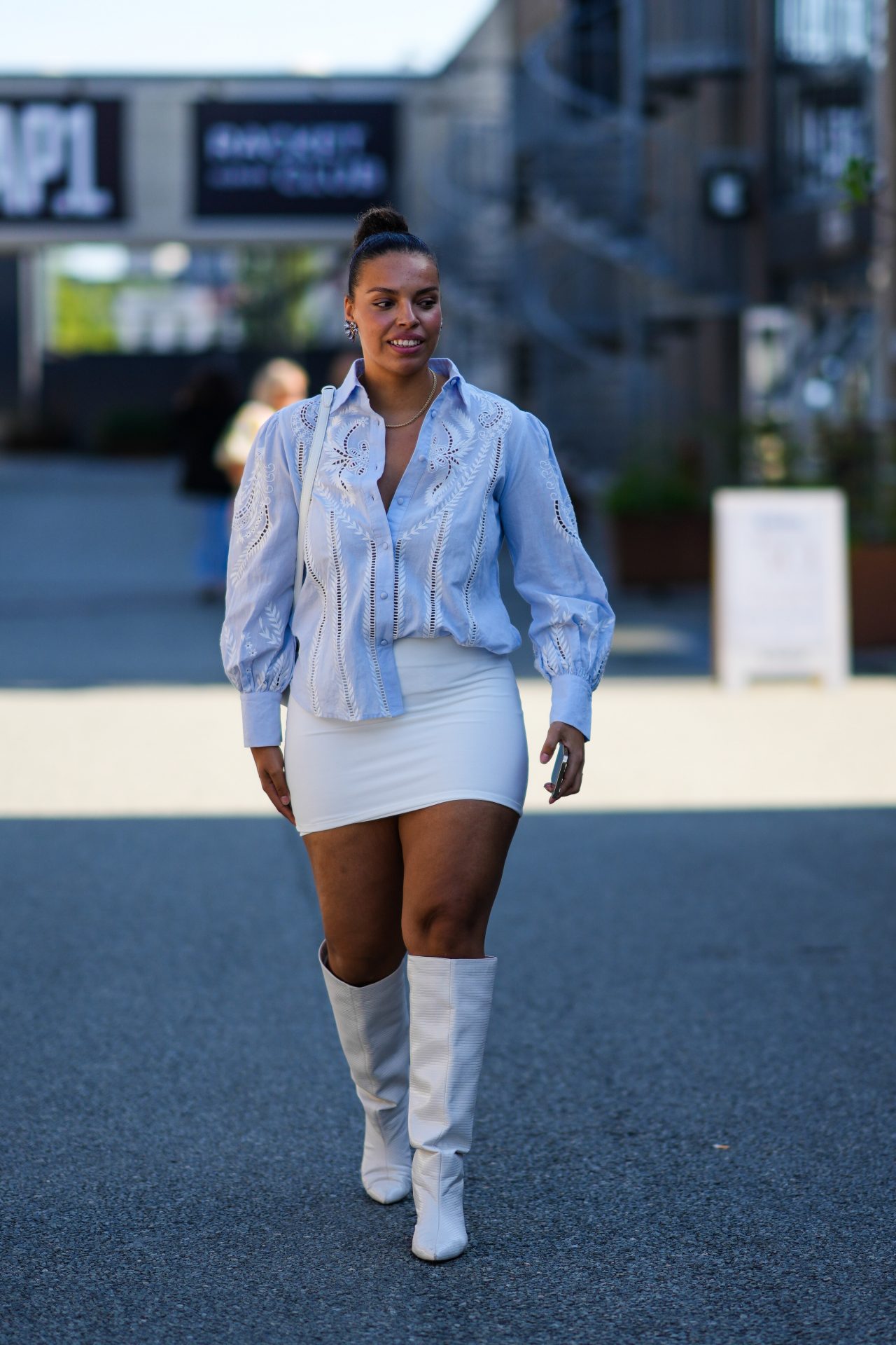 The 9 Rules for Wearing a Mini Skirt in 2022 - PureWow