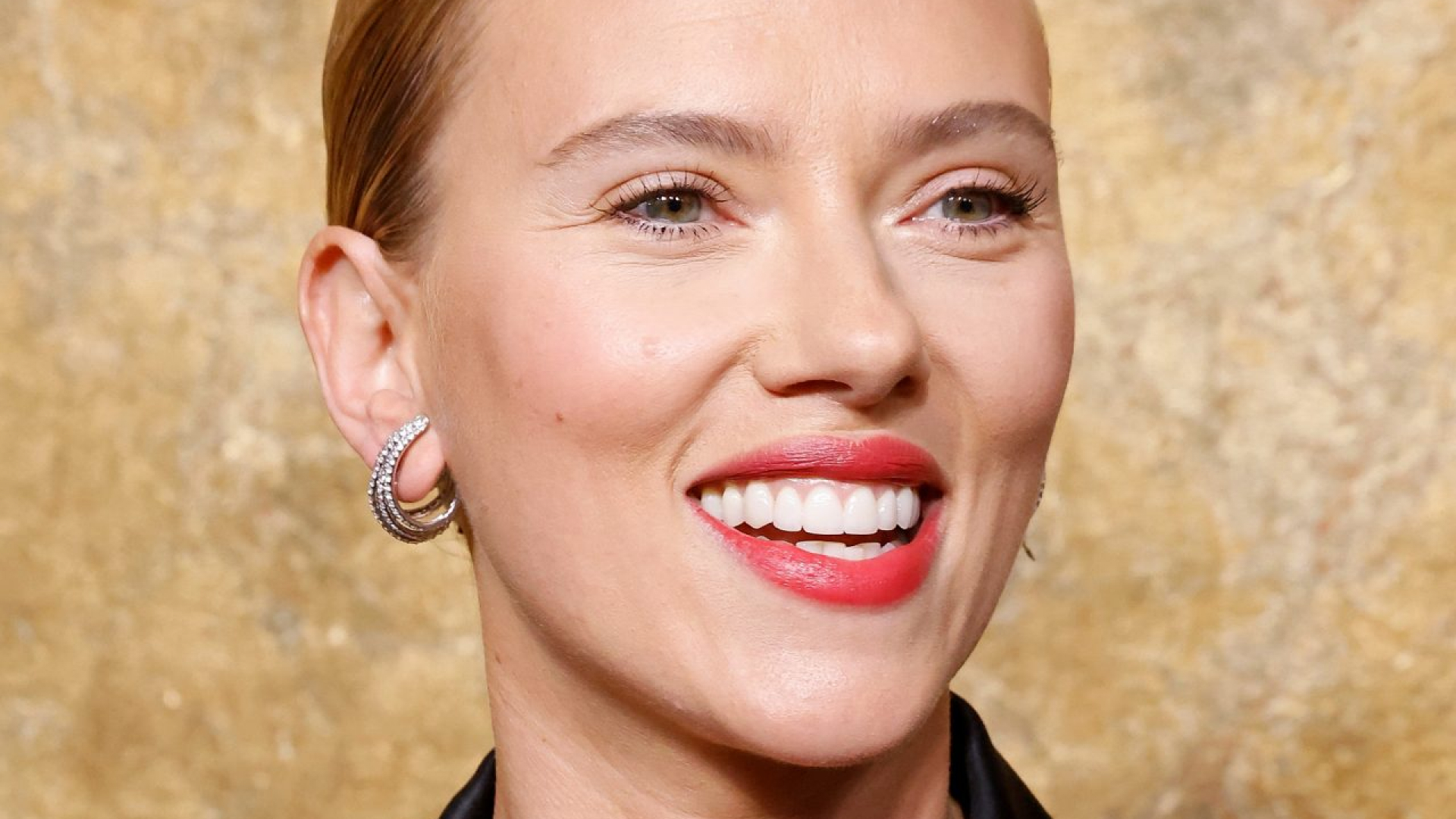 Scarlett Johansson is launching a beauty brand