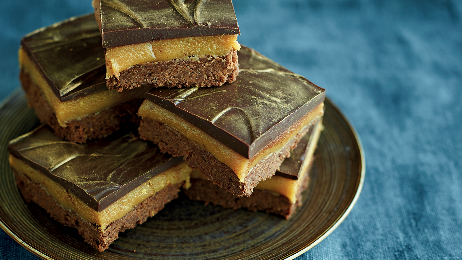 Deliciously Chocolatey Cakes & Bakes: 3 traybake recipes that are perfect for a 3pm pick-me-up