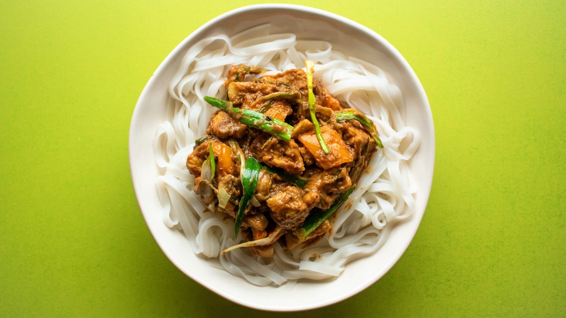 This recipe for sticky peanut butter tempeh stir-fry is packed with prebiotic gut goodness